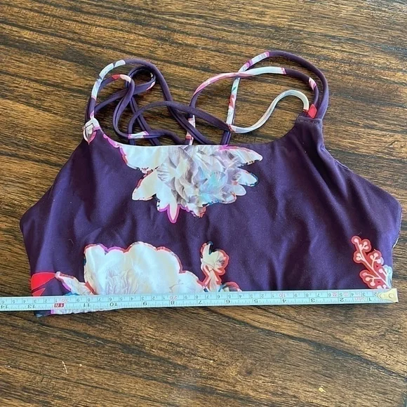 athleta HYPER FOCUSED PRINT BRA IN POWERVITA | Color: New Botanical | size M - Picture 6 of 8